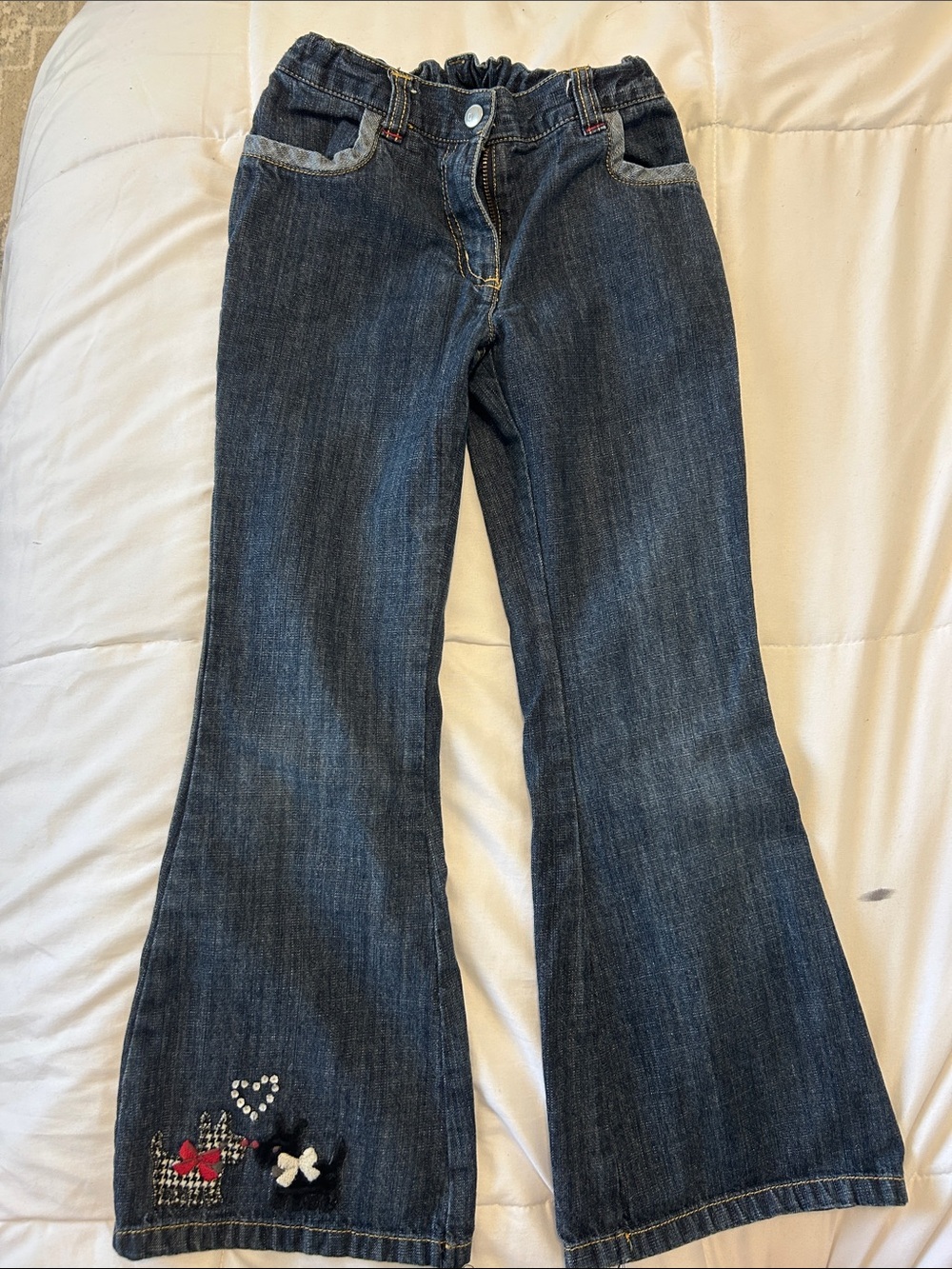 Gymboree Girls' 7– Flared Dark Bluejeans with small dog designs— Great Condition